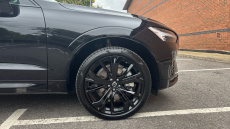 Volvo XC60 2.0 B5P Plus Black Edition 5dr AWD Geartronic Petrol Estate